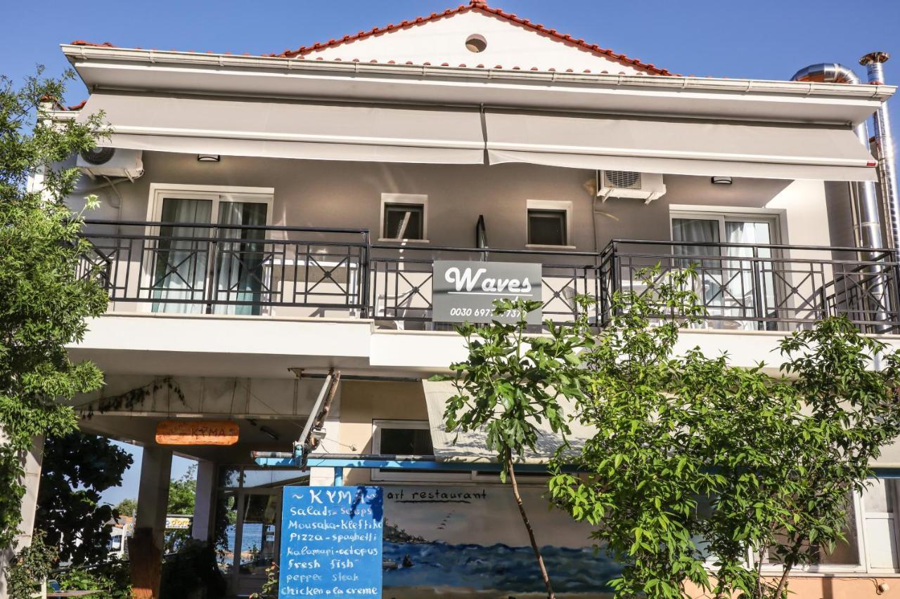 Waves Studios Chrysi Ammoudia Exterior photo